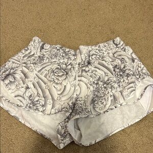 Lululemon Elegant Floral Women's Athletic Shorts